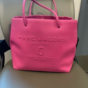 Marc Jacobs East West Logo Tote